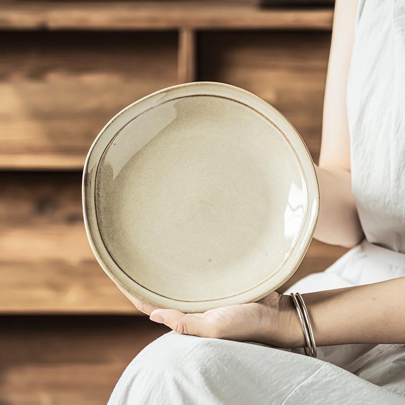 Aussehen Japanisch Retro Flacher Teller Riesiger Unregelmäßiger Salatteller Ofenbrand Steak Lagerware Herz Teller Geschirr Teller