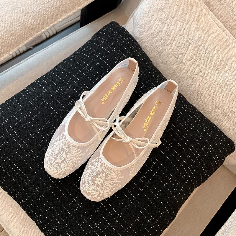 

The same hazy ballet~ 3.5cm square head lace mesh bow inner height increase Mary Jane single shoes women 40