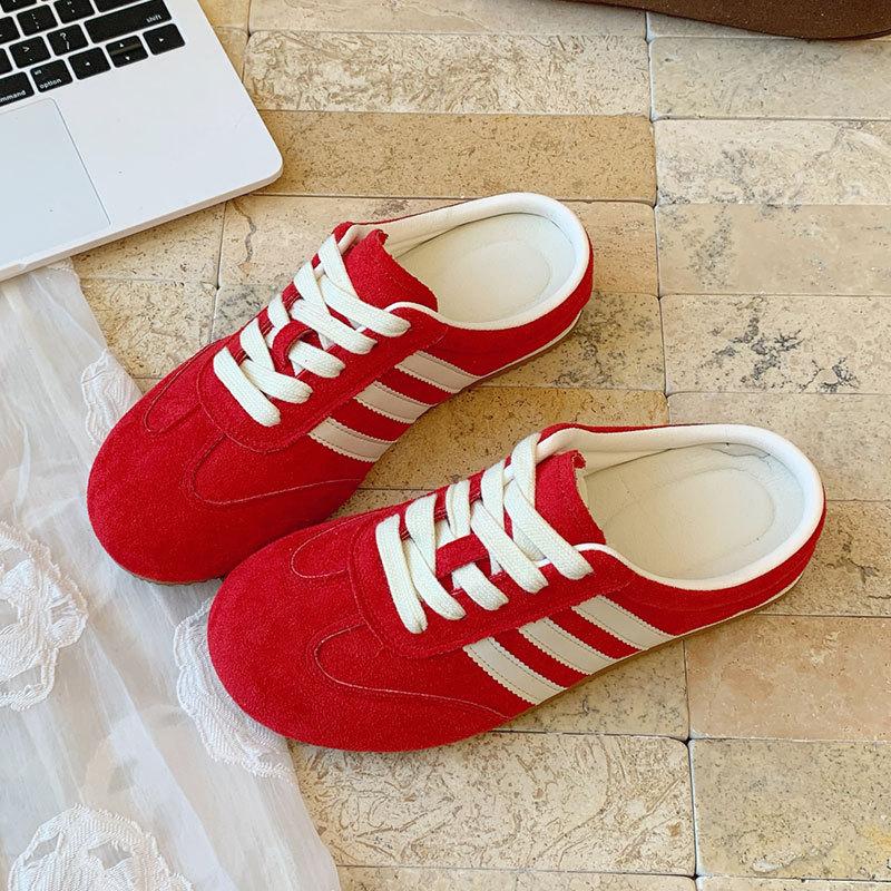 

Heel-less shoes, red German training shoes, one-pedal sandals for women to wear outside 2025 summer new super-hot bag head half slippers 40