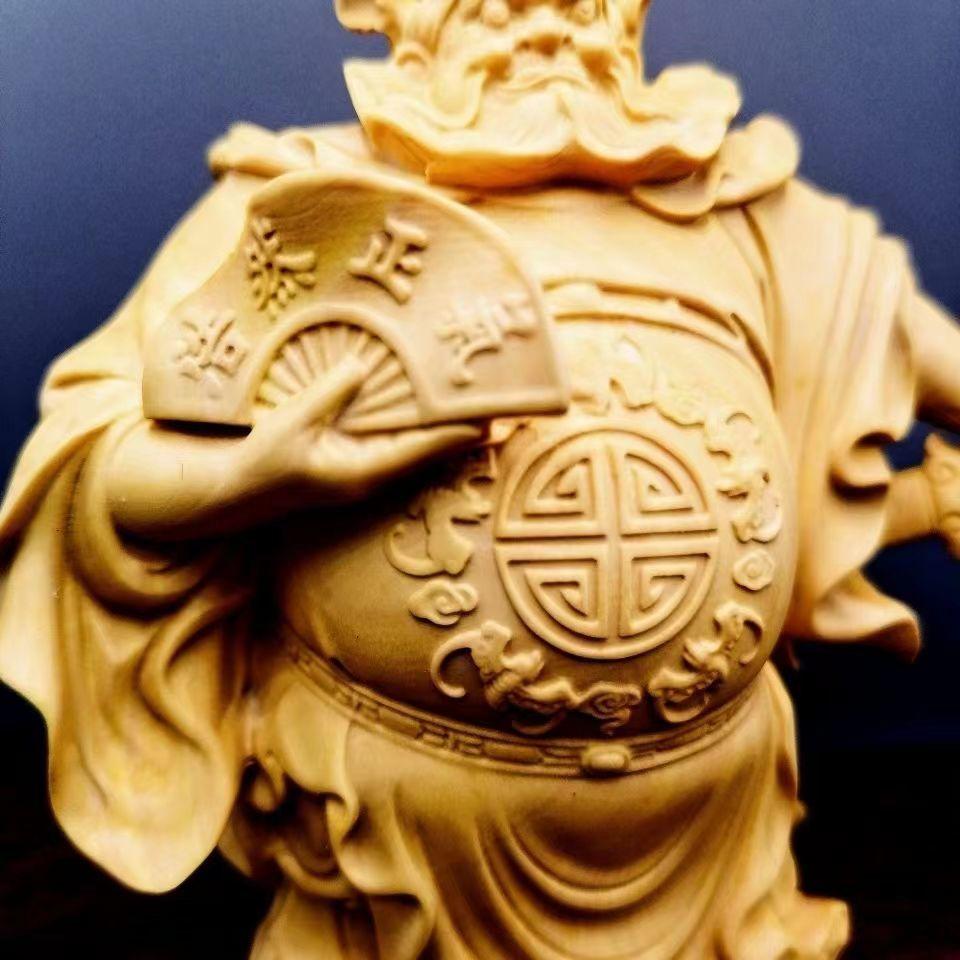 wood carved handlebars, domineering and auspicious, Zhong Kui character decorations, demonic and demonic control, and exquisite