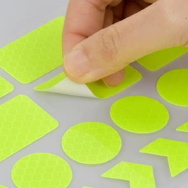 Bicycles Night Safety Warning Sticker Waterproofs Helmets Reflective Sticker Adhesive High Reflective Tape