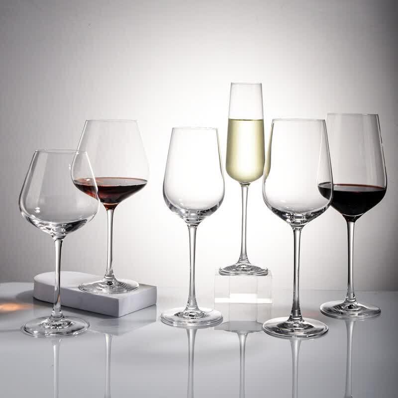 Elegant Crystal Champagne Flute