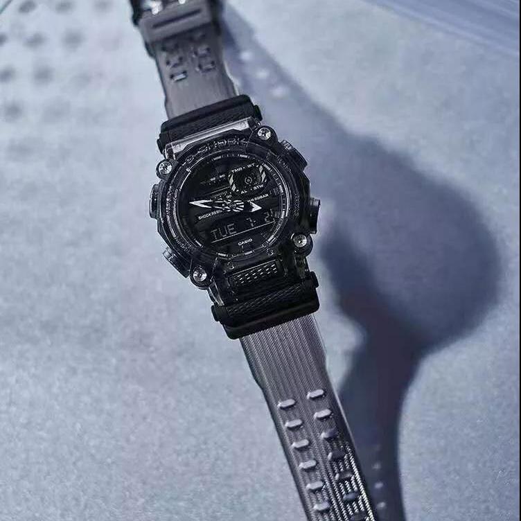Casio G-Shock GA900SKE-8A GA-900SKE-8APR