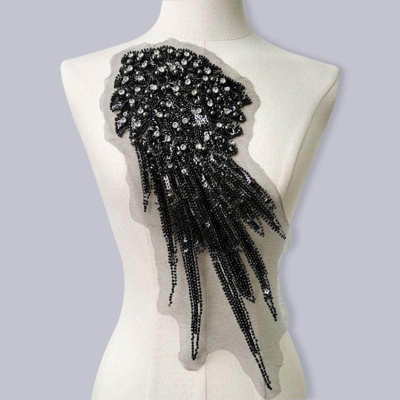 1pair Stylish Embroidered Angel Wing Patches Fashion Women Shoulder Decorations for Casual Wear and Event Dressing