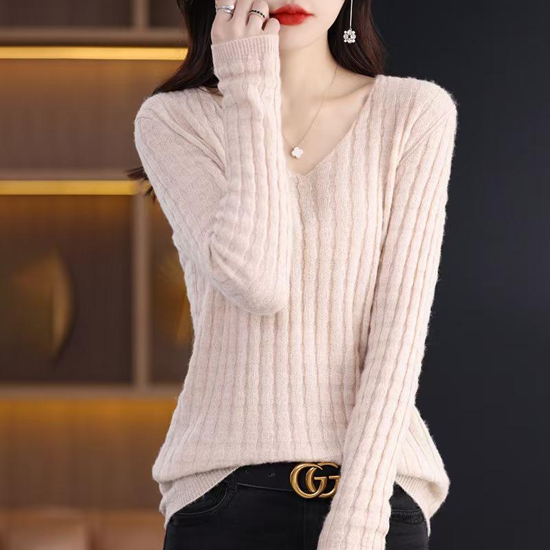 Women's Slim Fit Elegant Long-Sleeve Knitted Pullover Sweater