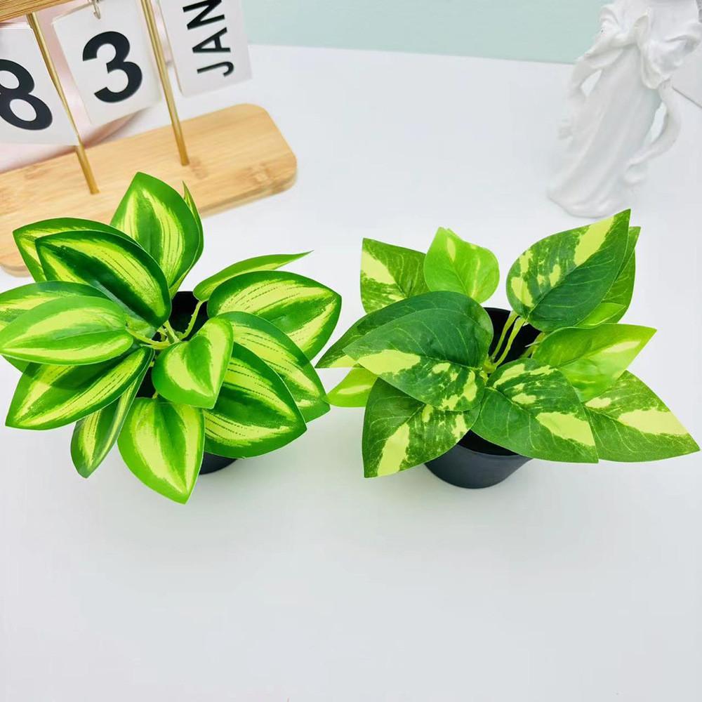 Mini Plastic Green Plant Pot With Realistic Foliage For Home Office Decor