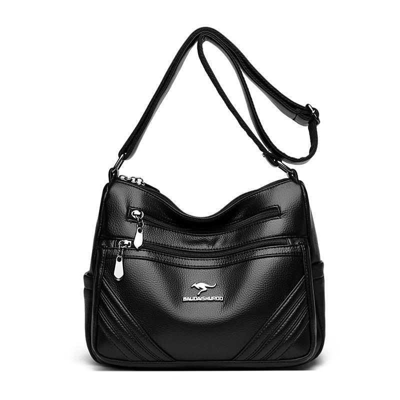 Women s bag large capacity bag Korean version shoulder messenger bag fashionable versatile women s commuter bag