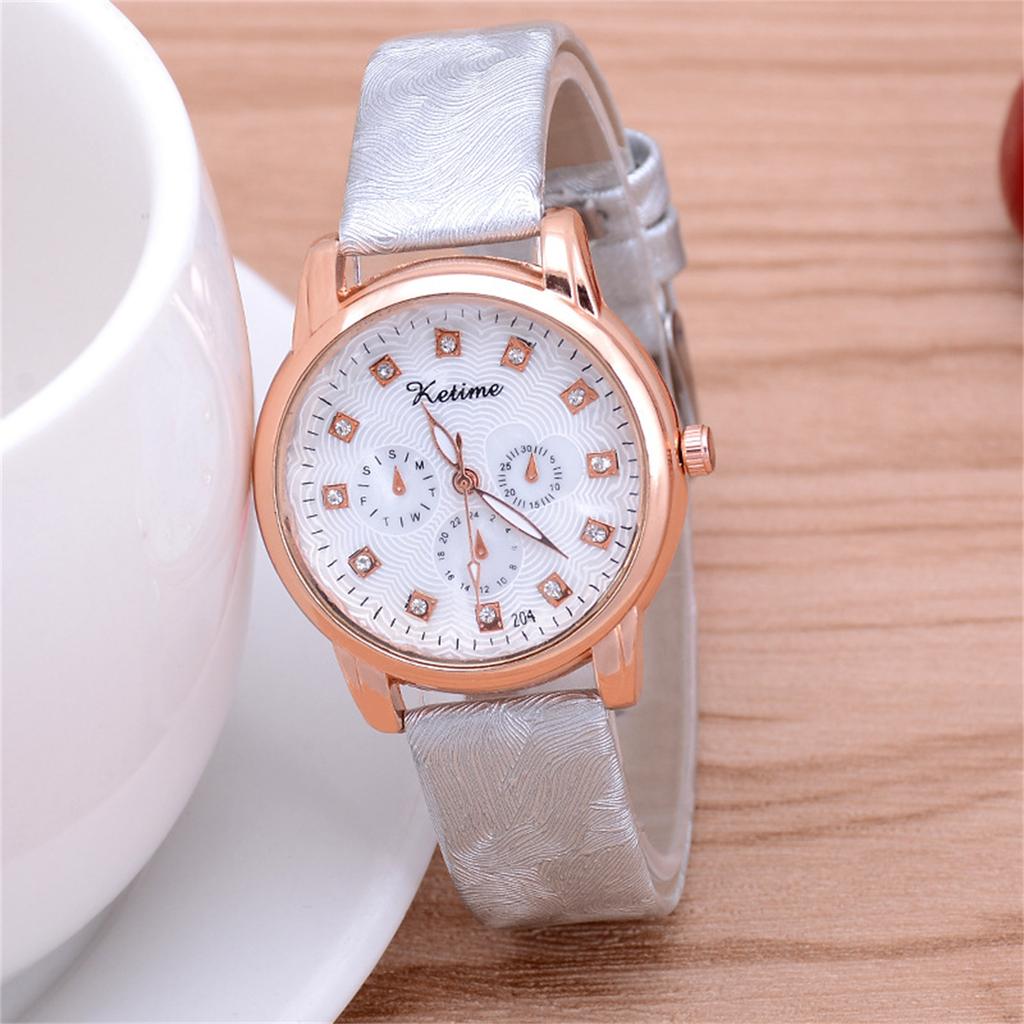 Women Fashion Leather Watch