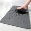 Badematte Sicher Rutschfest Kieselgurmatte Schnelltrocknend Saugfähiger Teppich Fußmatte für Familie mit Kindern und Senioren