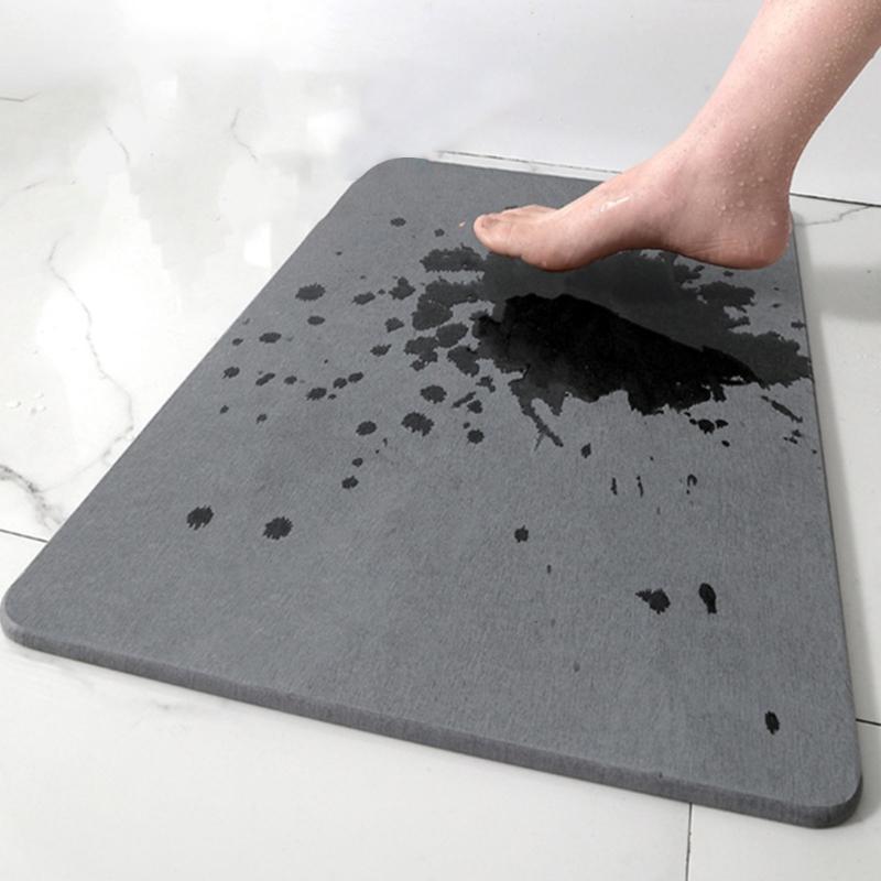 Badematte Sicher Rutschfest Kieselgurmatte Schnelltrocknend Saugfähiger Teppich Fußmatte für Familie mit Kindern und Senioren