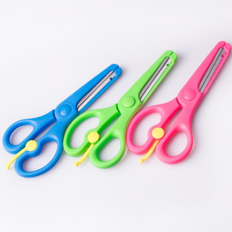 

Children s Elastic Safety Scissors with Round Head for Paper Cutting 13.4*5cm Edge-bound Steel Blade Plastic Scissors розы красного