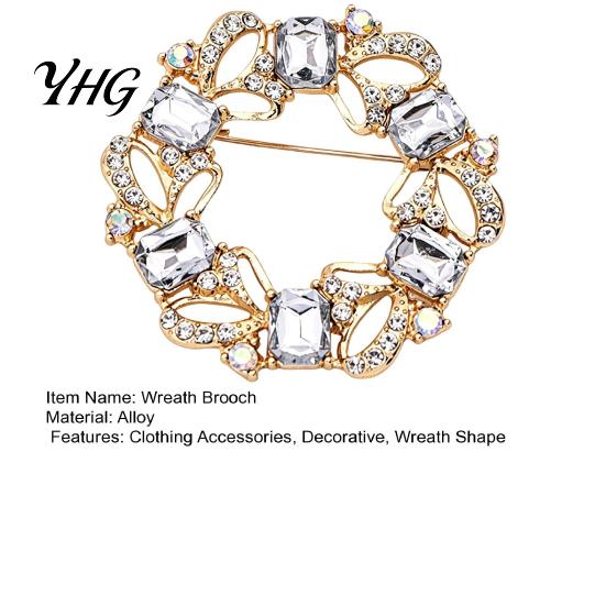 Decorative Badge Pin Women Rhinestone Hollow Wreath Brooch, Dainty Elegant Shirt Pin, Sweater Cardigan Coat Dress Jewelry Accessories Round