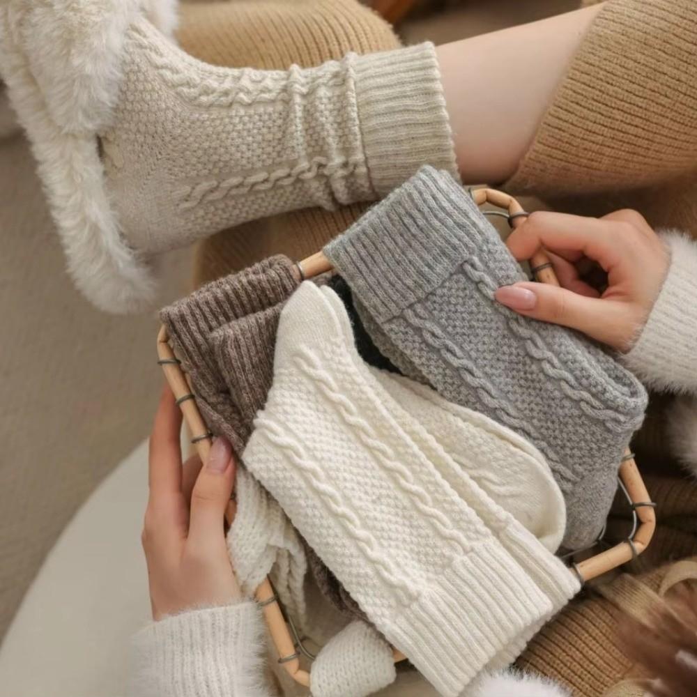 New Vintage Winter Socks Thickened Breathable Floor Socks Warm Soft Stacked Sock for Women