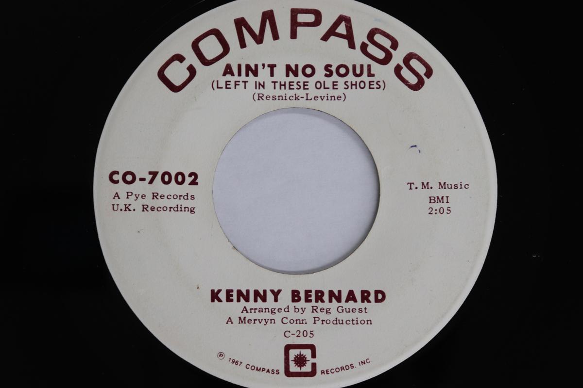 

7-дюймовая пластинка KENNY BERNARD - Ain t No Soul (Оставлено в этих Ole Sh CO7002 Компас 1967 США Соул/Фанк Б/У