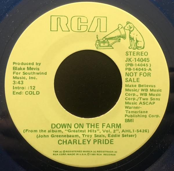 

7-дюймовая пластинка CHARLEY PRIDE Down On The Farm JK14045PROMO RCA 1985 US CountryFolk Б/у