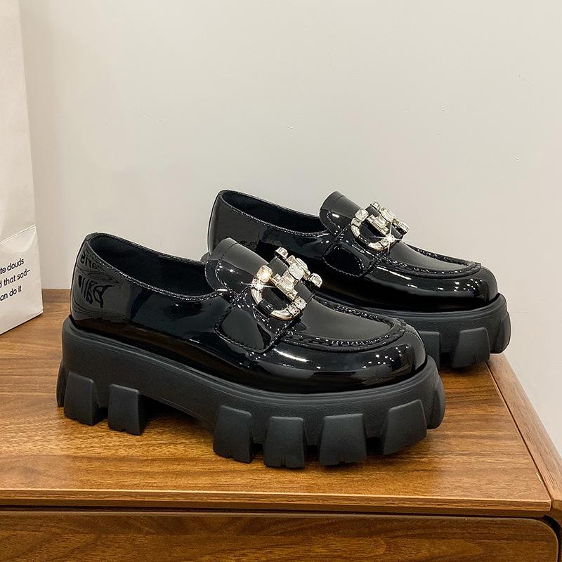 

Туфли на плоской подошве из натуральной кожи Yuexinwang для женской обуви Huizhou, цвет винограда, те же туфли на толстой подошве, осенне-зимние, новые универсальные маленькие женские кожаные туфли 34