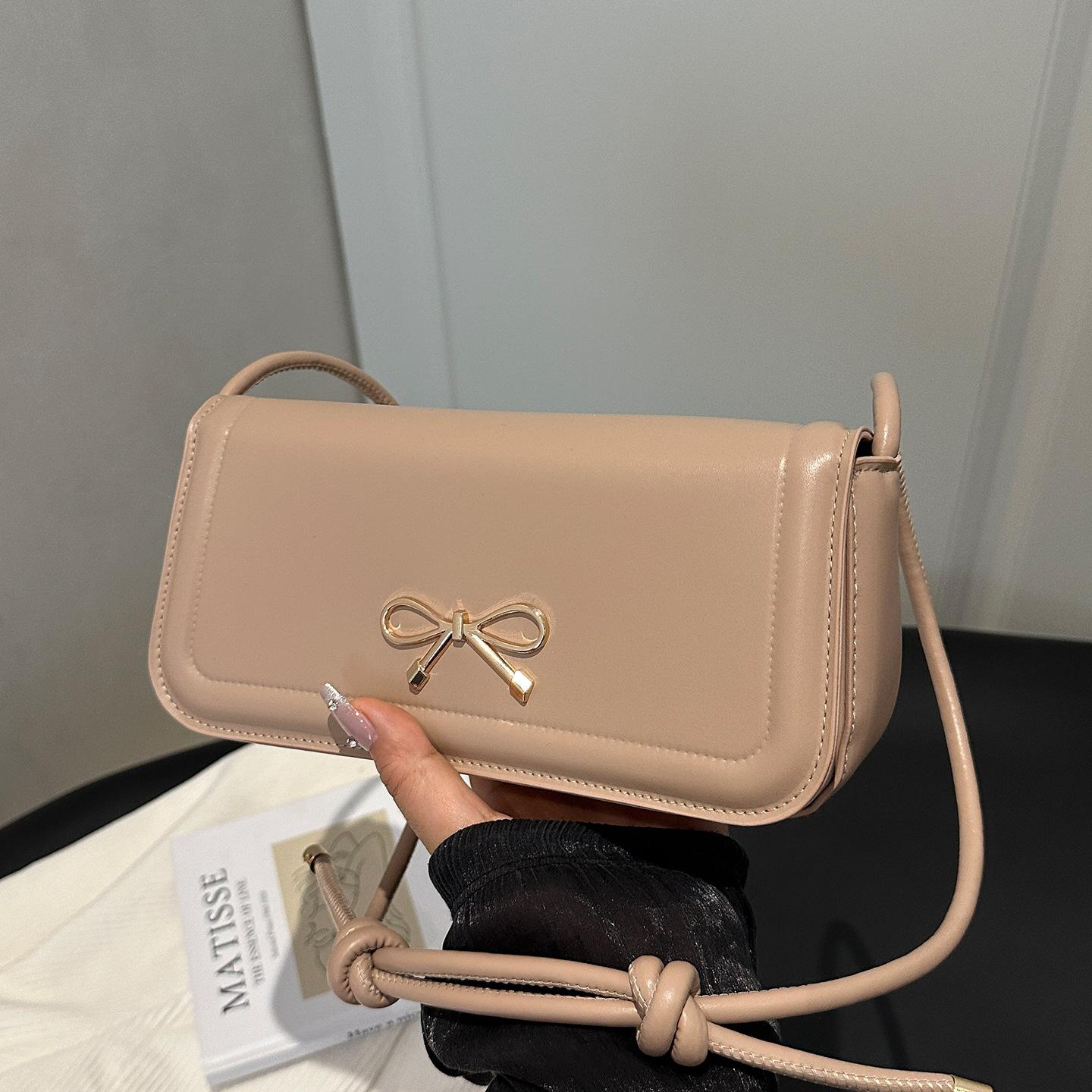 

Корейская нишевая сумка подмышку женская 2025 новая модная портативная маленькая квадратная сумка нишевый дизайн зарубежный стиль сумка-мессенджер хаки