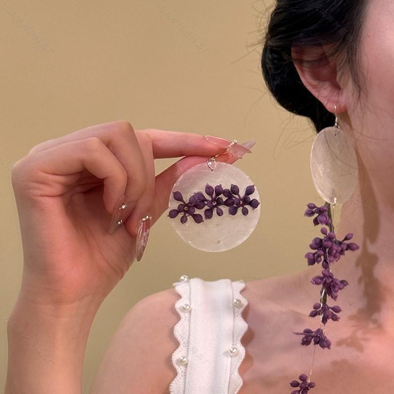 Silver Needle Cat's Eye Stone Shell Stud Earrings: Summer Seaside Style Fashionable High-End Women's Jewelry.