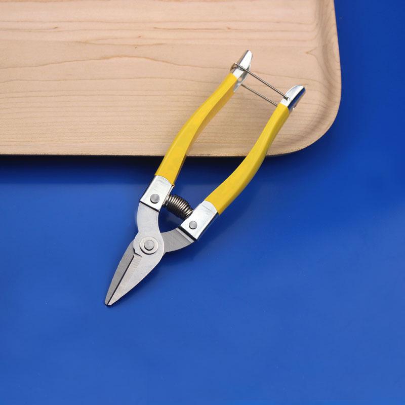 Labor-Saving Stainless Steel Pruning Shears for Fruit Harvesting