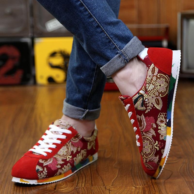Fashion Suede Running Shoes Men Lightwight Hiphop Men 'S Jogging Shoes Flowers Printing Embroidery Chinese Shoes Chaussures Homme