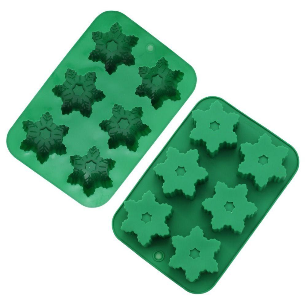 Cute Chocolate and Candy Molds Snowman Shape 3D Xmas Baking Mold DIY Cake Decorating Tool  Oven