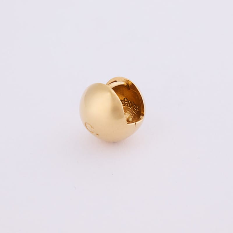 COLLECT SYNERGY c. engraved ball gold earrings