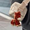 Charme Sac Cheval en Peluche Poupée Cheval Douce Remplie Pendentif Mignon Animal Porte-clés Accessoire pour Sacs à Main Sacs à Dos Portefeuilles Cadeaux pour Anniversaires Saint-Valentin
