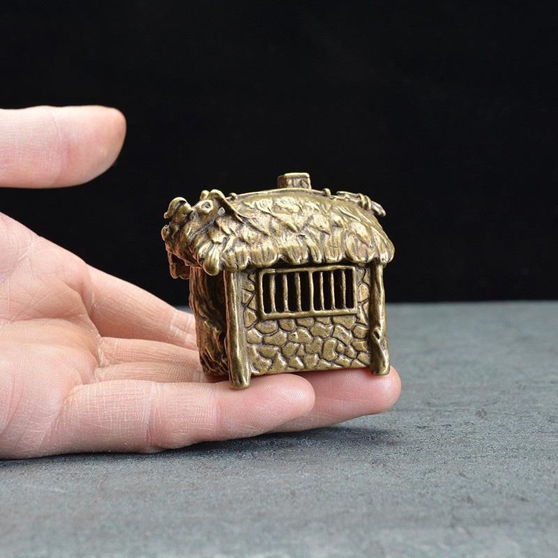 Pure Copper Small House Antique Copper Carving Copper Furnace Creative Sewing Machine Thatched Cottage Home Accessories