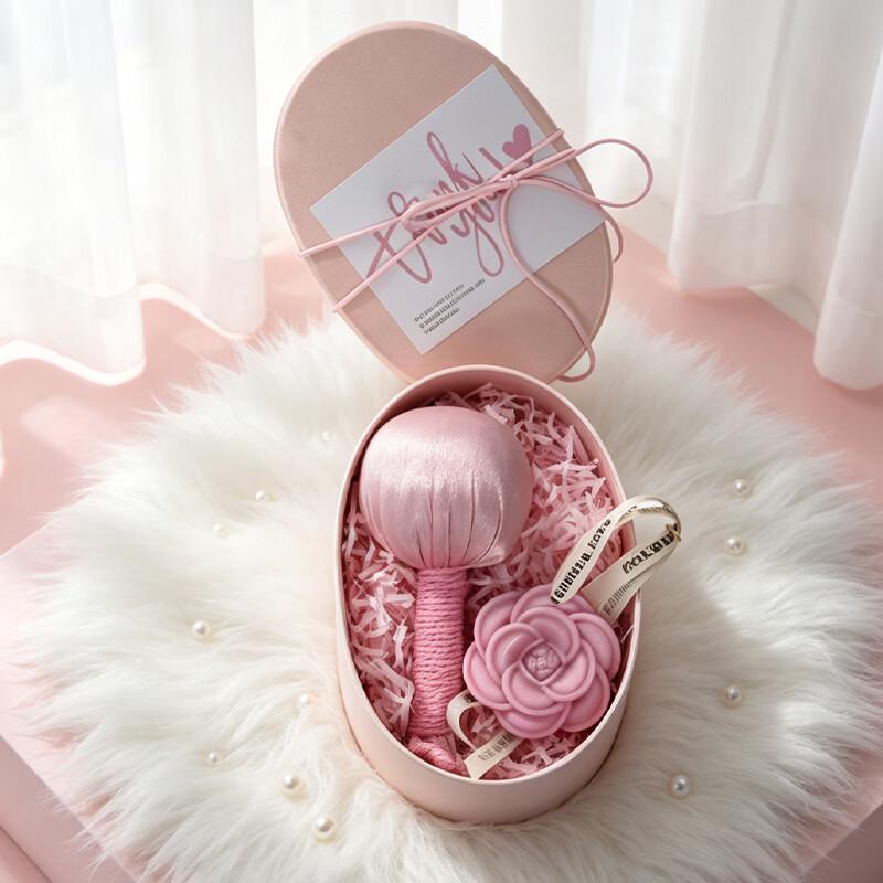 

Mother s Day Gift Set: Mugwort Hammer & Camellia Scent