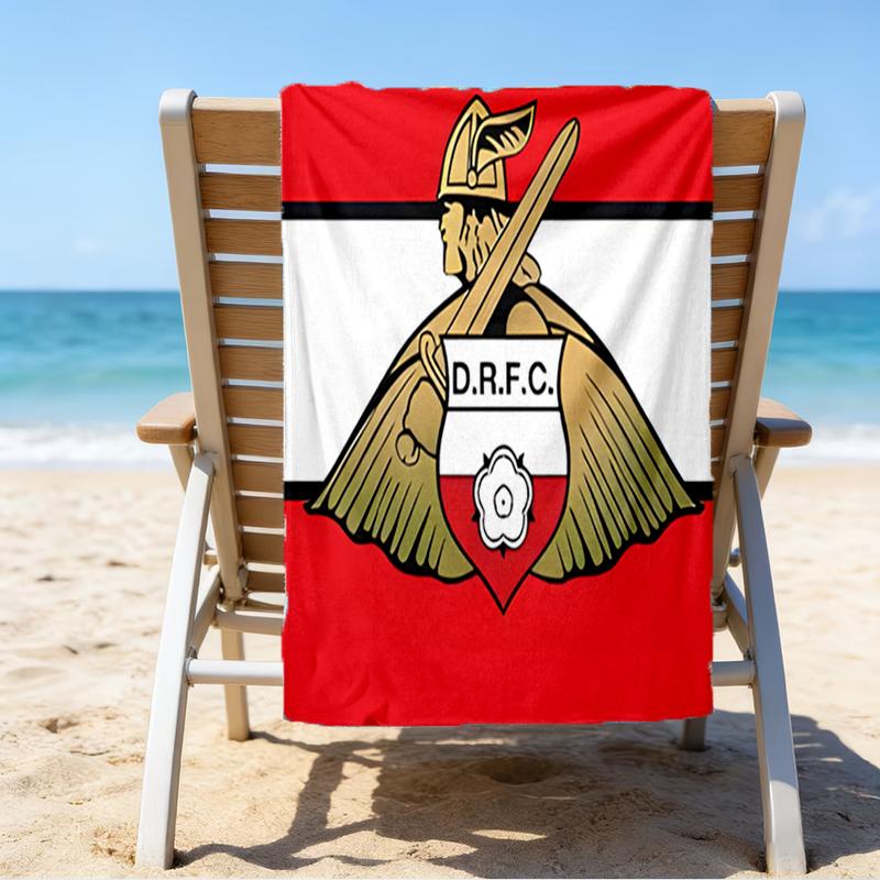 Doncaster Red Crest Beach Towel - Soft, Absorbent Microfiber, Lightweight, Ideal for The Beach, Parties, Travel, Camping fan gifts