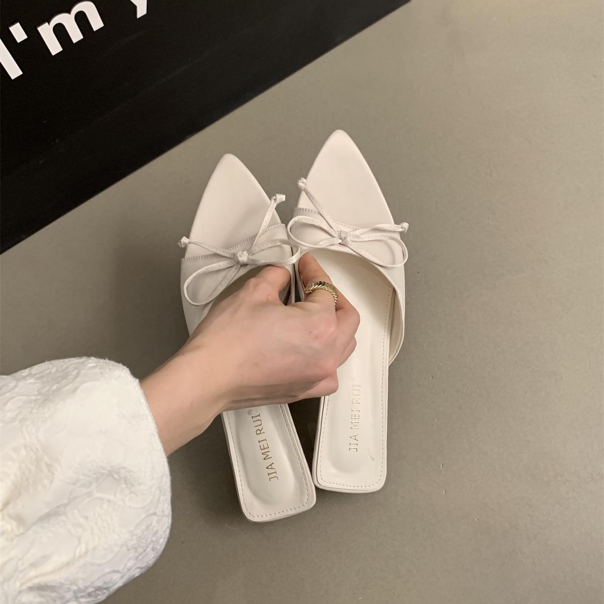 

Women s slippers women s summer wear new versatile French gentle temperament fairy small fragrant style with skirt cat and sandals 39