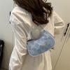 Temperament Gentle Chain Underarm Bag Women's New Simple Small Square Bag Fashion Temperament Shoulder Bag Women