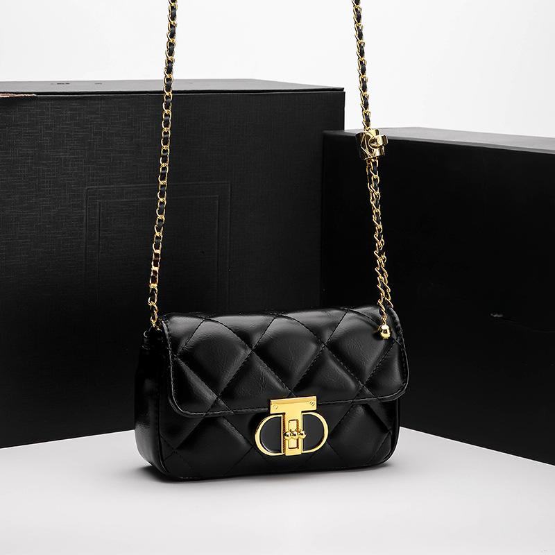 Korean Version of Niche Underarm Bag  New Style of Dating Commuting Bag  Versatile Diamond Bag  Simple Chain Crossbody Bag for Women