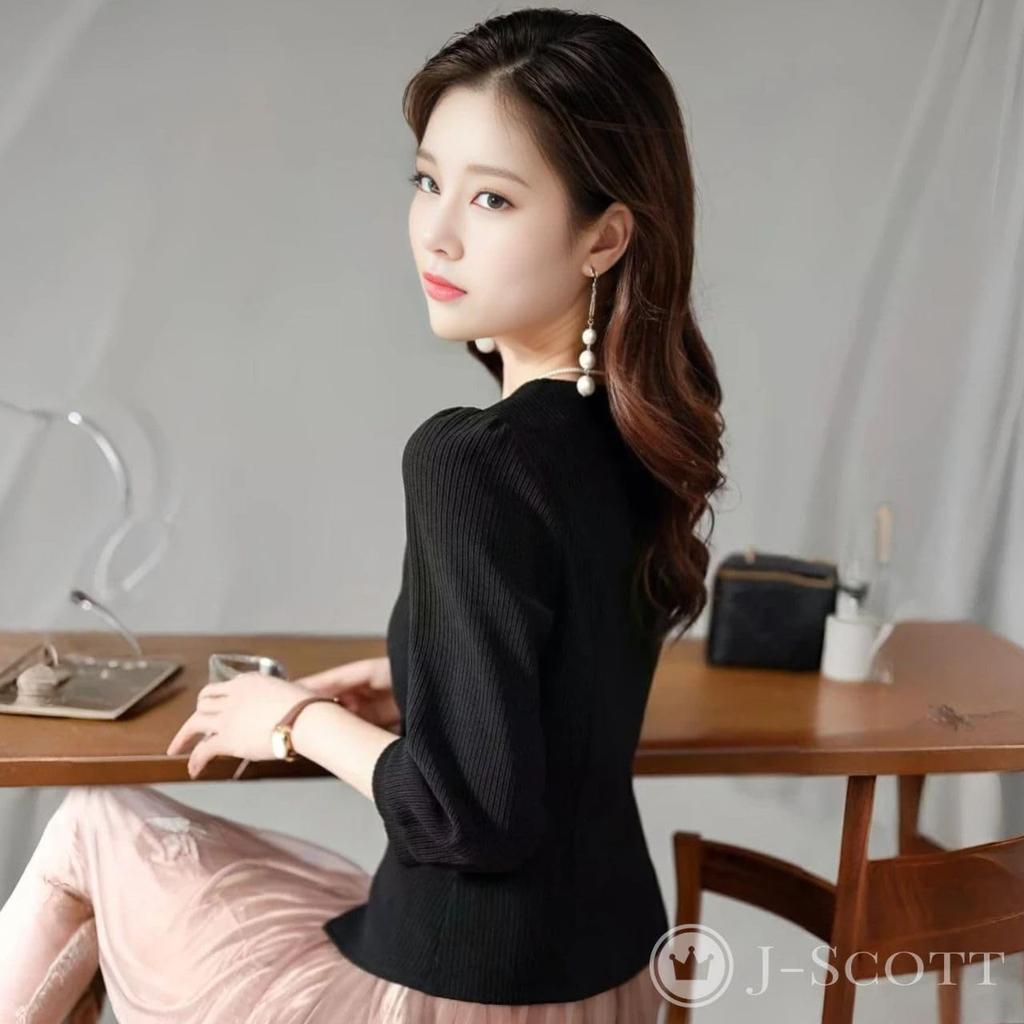 J-Scott JS65-BK-S Stylish Button-Down Top, 3/4 Sleeves, Collarless, Zippered, V-Cut Hem, Black