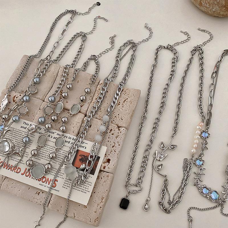 European and American Ins Cold Wind Artificial Opal Necklace Casual Sweet and Cool Personality Sweater Chain Collarbone Chain Necklace Decowomen