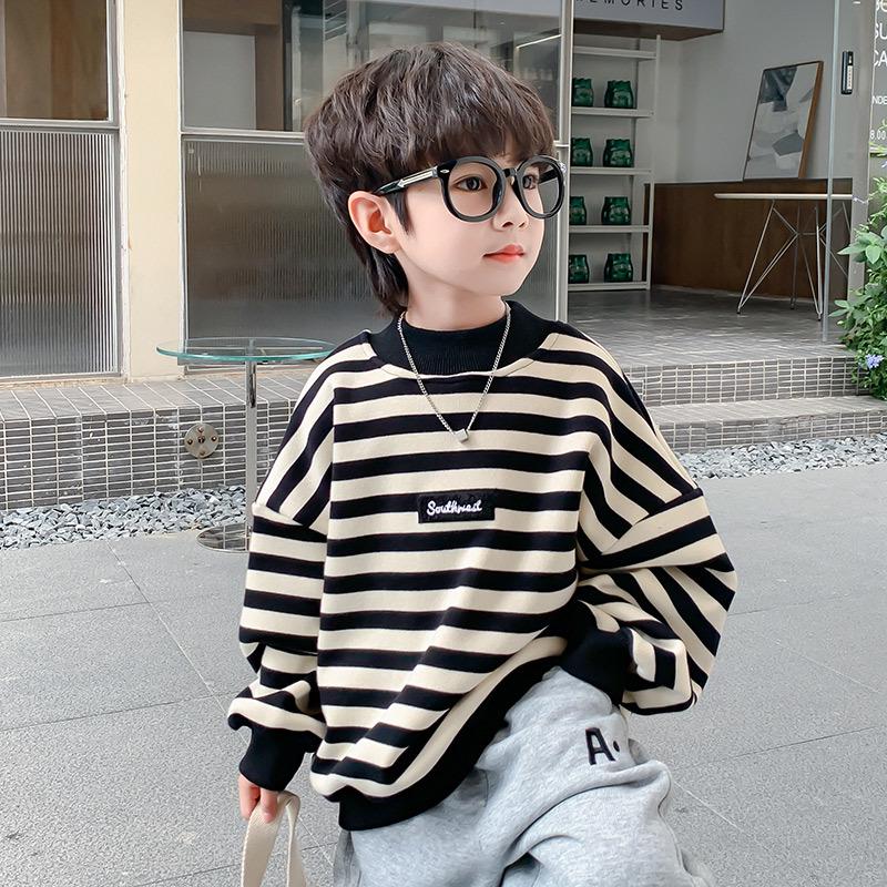 

Свитшот для мальчиков Fairy Tale Memory 2025 в полоску с флисовой подкладкой - Базовый слой для осени/зимы чёрный