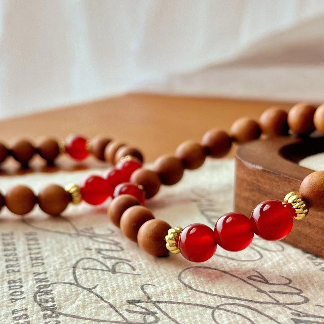 Retro Natural Chalcedony Agate Sandalwood Bracelet Literary Fan Beaded Bracelet Maillard Style