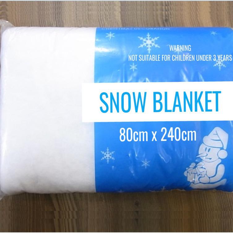 1.5m X 100m Roll Artificial Snowflake Carpet for Christmas Snow Scene Simulation