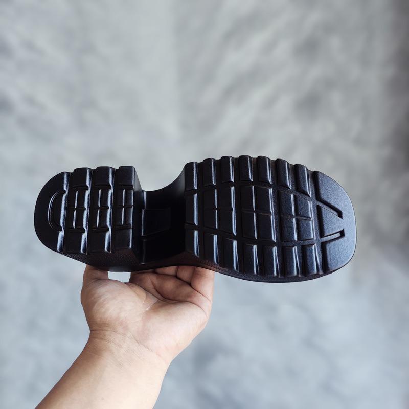 Autumn and winter women's shoes new heightening platform high heels casual short boots women's Martin boots lace-up versatile single cotton shoes