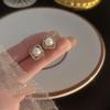 Small exquisite pearl silver needle stud earrings women's French elegant niche design temperament high-end earrings earrings