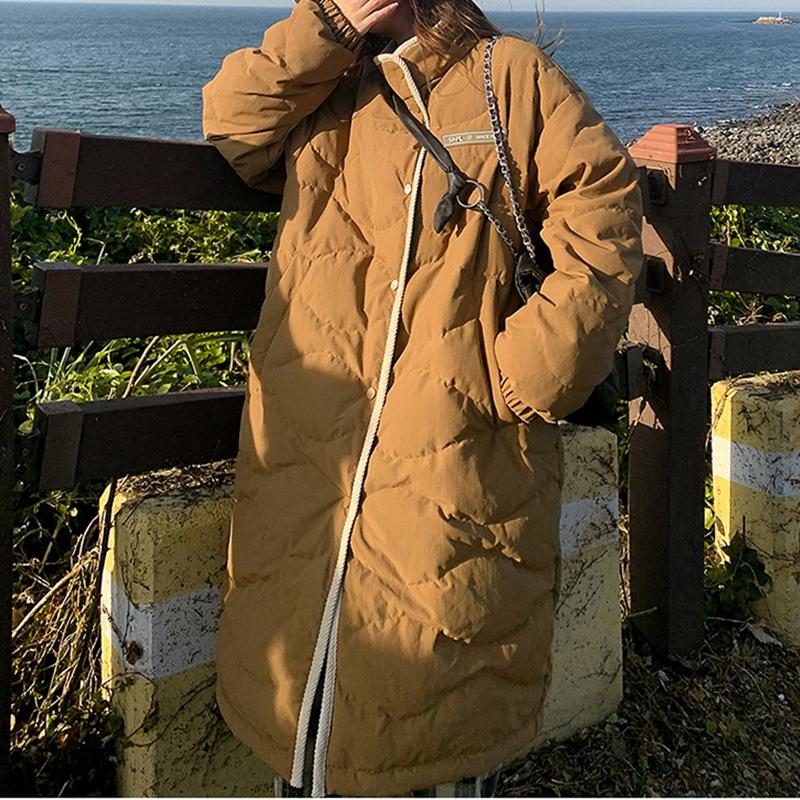 Casacos de Penas e Algodão Outono e Inverno, Comprimento Médio a Longo Moda Feminina, Versão Coreana Casaco de Algodão Solto com Padrão de Losangos