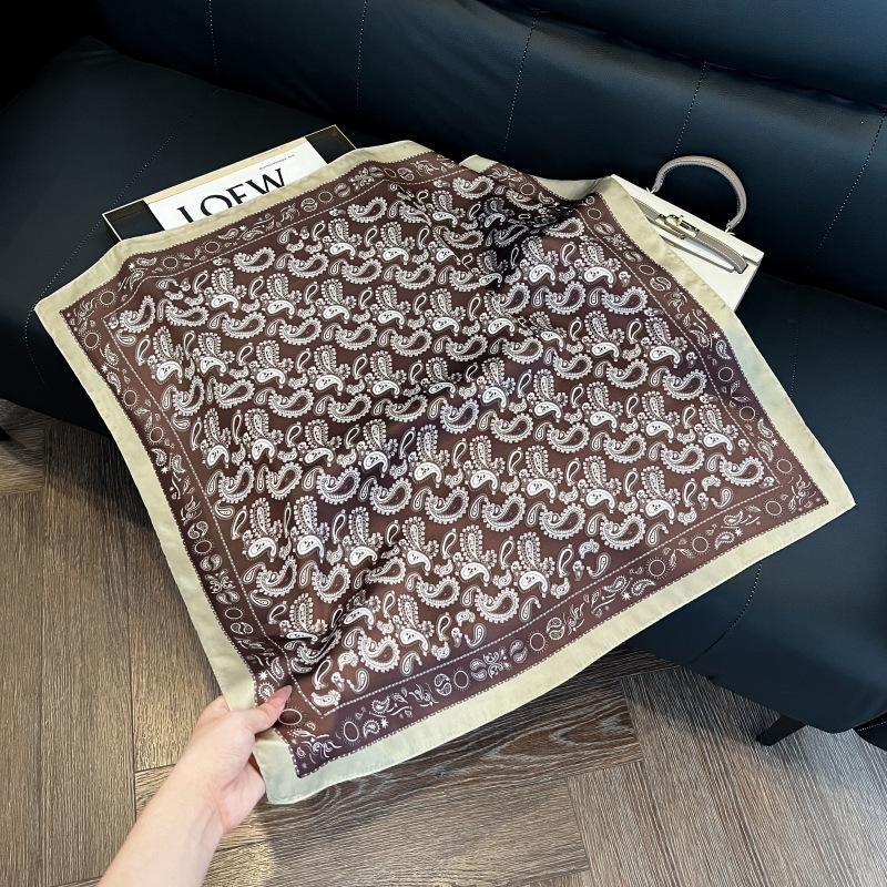 New versatile fashion silk small square scarf professional scarf silk scarf spring and summer matching scarf temperament simple silk scarf