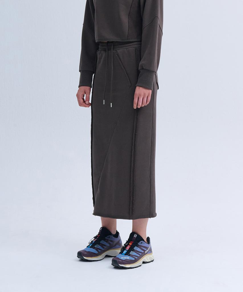 Nine Jet Cutoff Long Sweat Skirt (2 Colors)