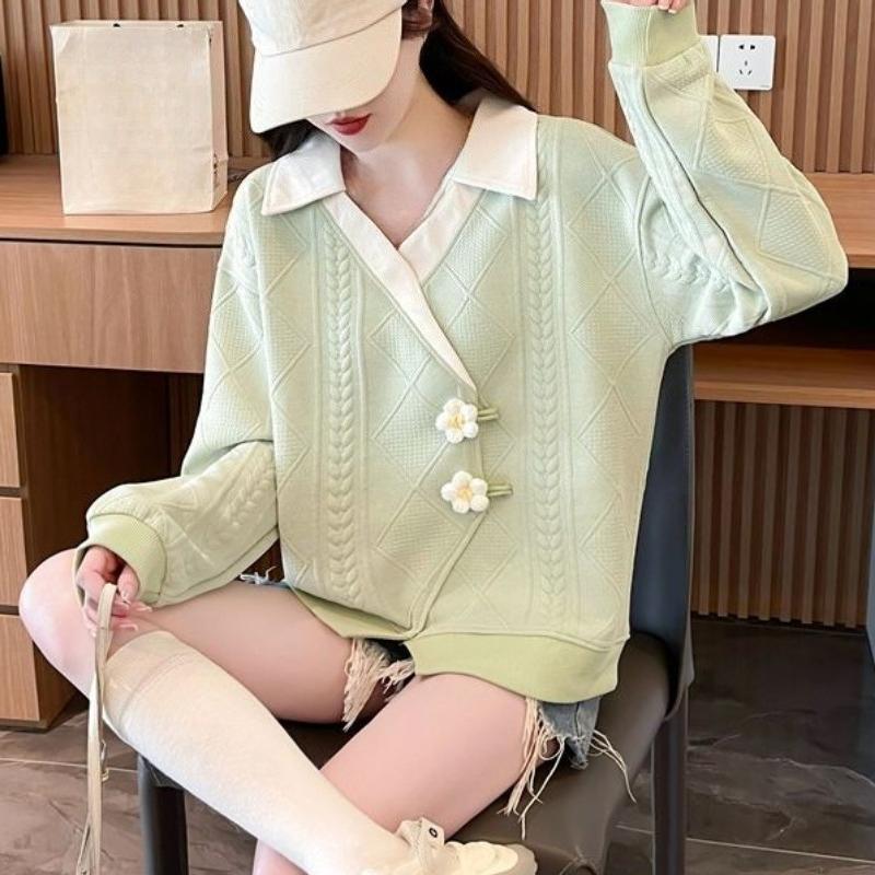 Irregular Women's Sweatshirt 3D Flower Decoration Lapel Contrasting Long Sleeved Pullover Korean Version Spring New Style Loose Woman Top