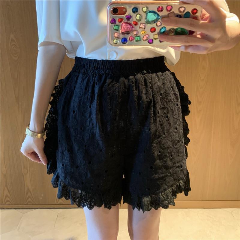 Women Elastic Waist Lace Shorts Eyelet Embroidery Ruffle Hem Casual Fashion Shorts