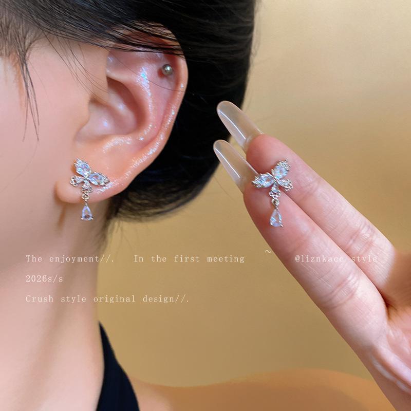 Sterling silver needle flash zirconium butterfly stud earrings women's personality high-end earrings new popular ear jewelry