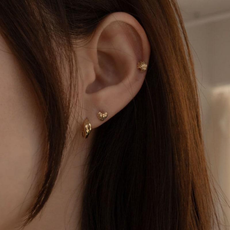 youngglow 14k shell piercing