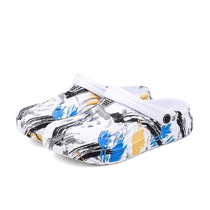 Large Size Bag Head Slippers Men's Summer Personality Camouflage Hole Shoes Lightweight Breathable Hollow EVA Beach Sandals