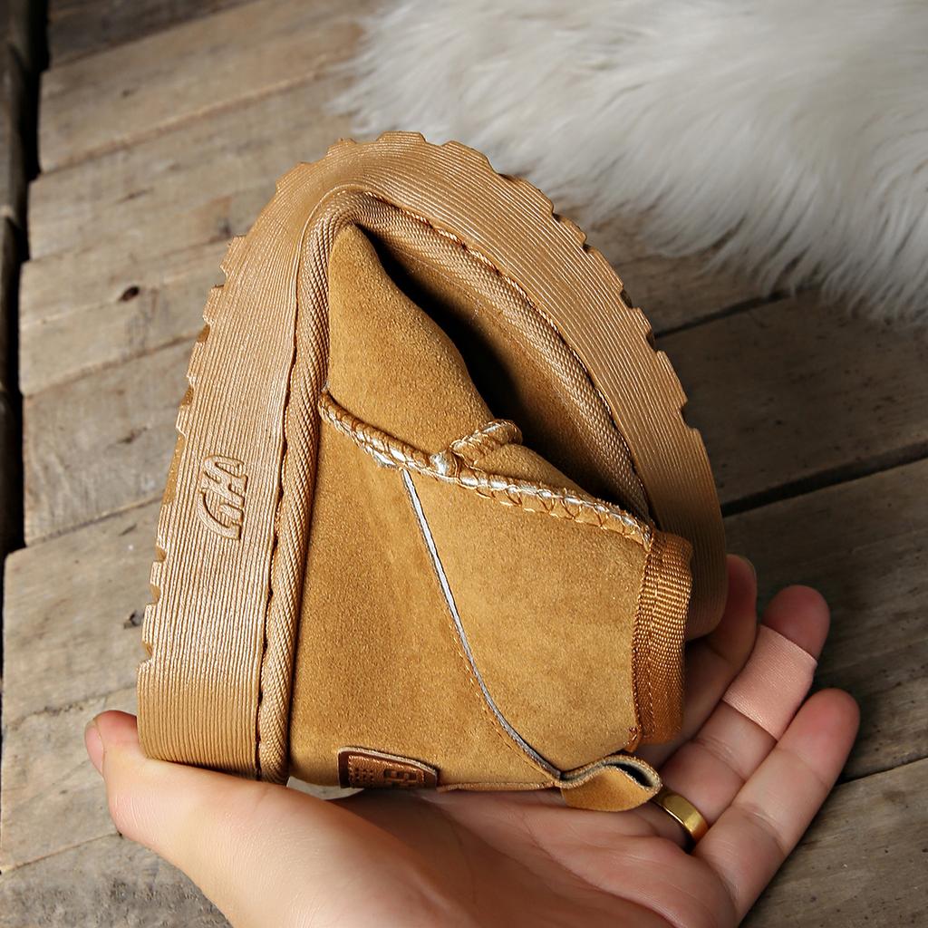 Snow boots women's winter 2025 new versatile winter shoes students cute velvet thickened warm outer wear cotton shoes