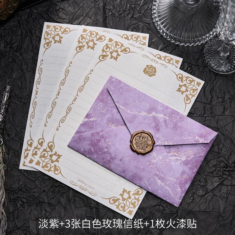 Vergoldetes Briefpapier-Set mit Wachssiegel für den Valentinstag